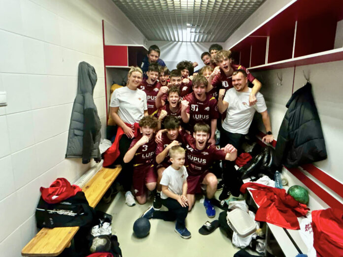 80f8104f-990c-4c03-9290-ebc99b0395fa